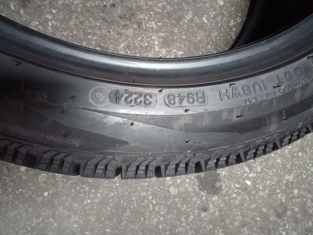ヒッキー①245/40R18 4本 2024年製造　ほぼ10分山 ナンカン