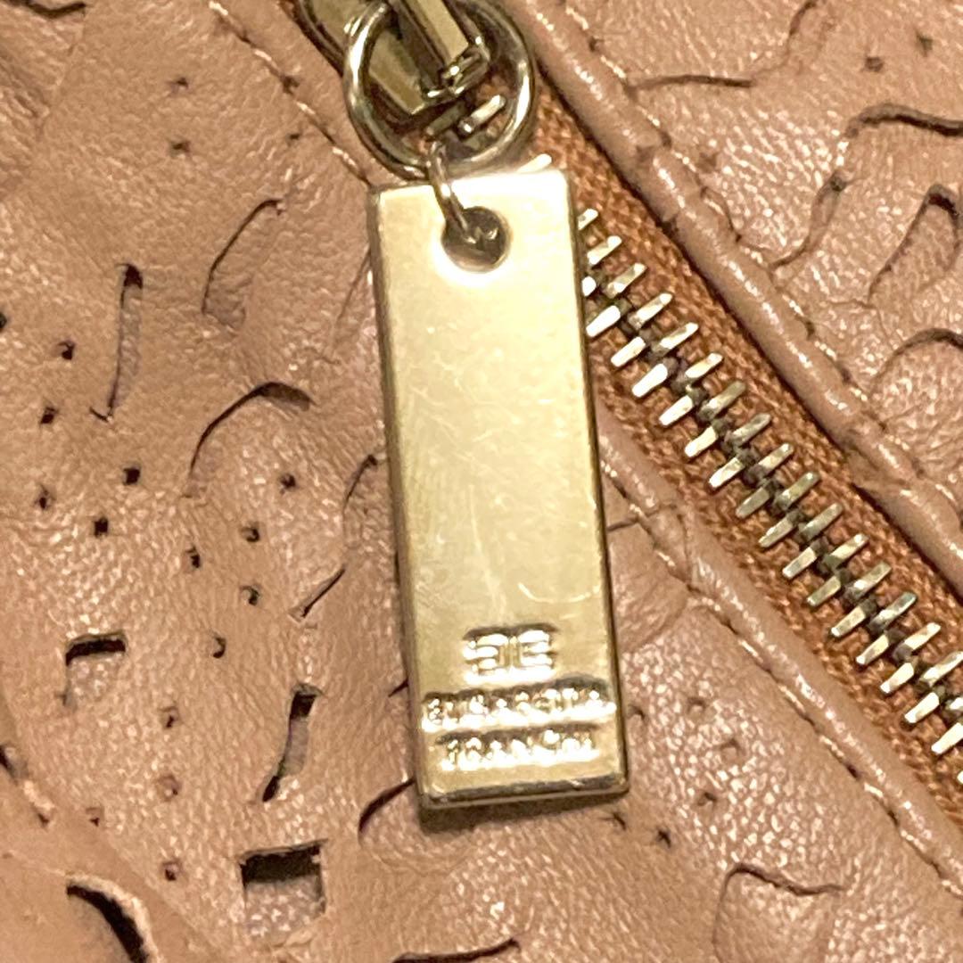 エリザベッタフランキ イタリア製 ラムレザージャケット レーザーカット 羊革