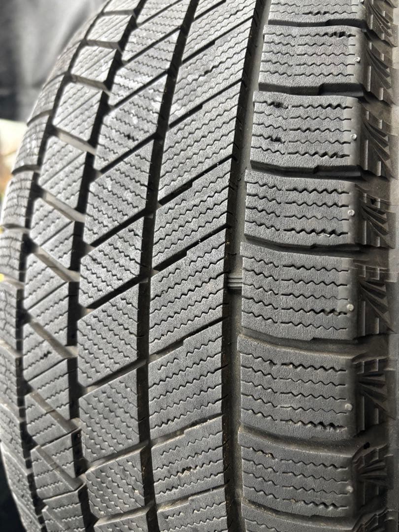 ブリヂストン ブリザックVRX3 215/60R16 2本