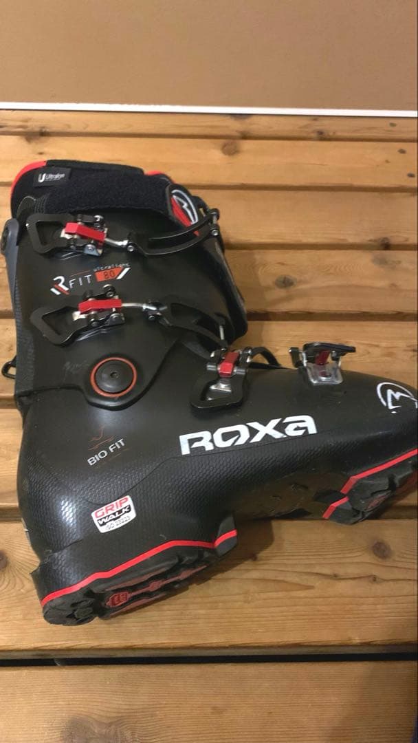 【値下げ！最終価格】ROXA スキーブーツ 27.5cm 初中級者向け