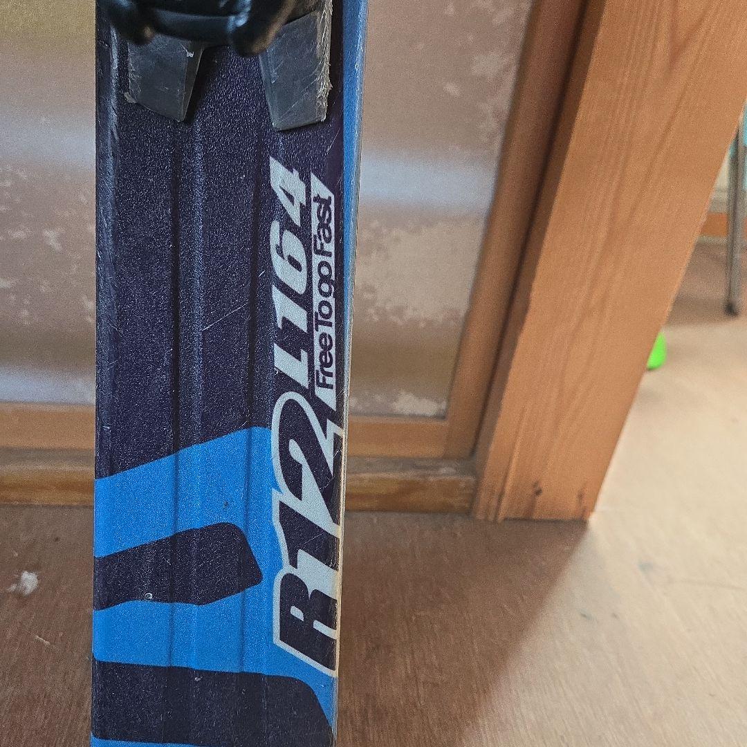 スキー SALOMON