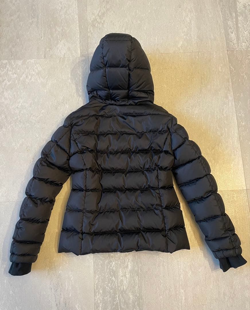 MONCLER モンクレール ダウン BETULA ベチュラ 黒