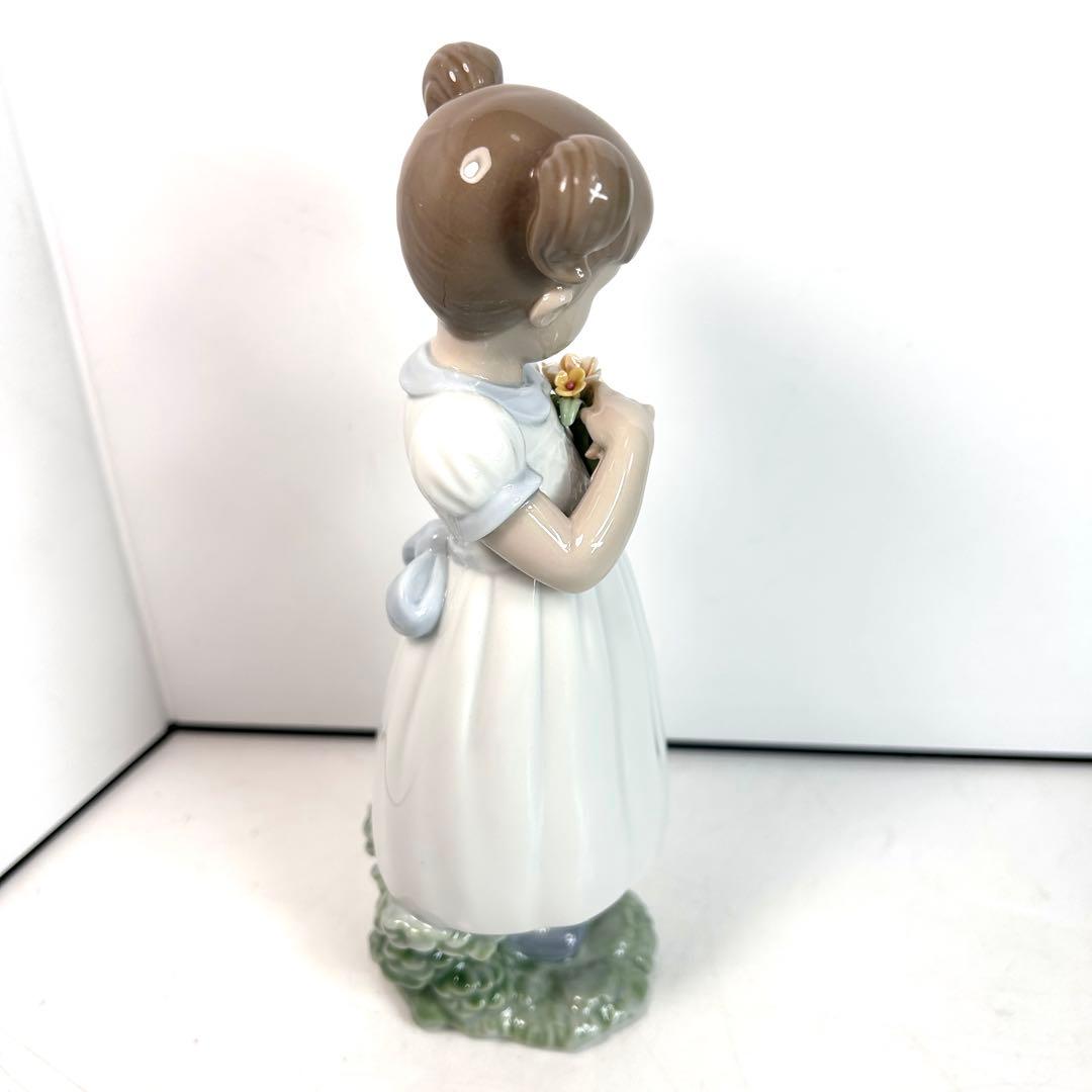 【極美品】【箱付き】Lladr リヤドロ 素敵なお花 オブジェ　置物