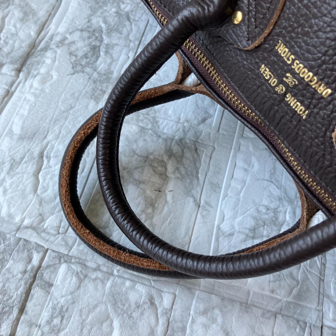 美品◎ヤングアンドオルセン EMBOSSED LEATHER BOSTON S