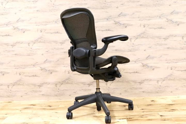 GMFF59○Herman Miller / ハーマンミラー AERON アーロ