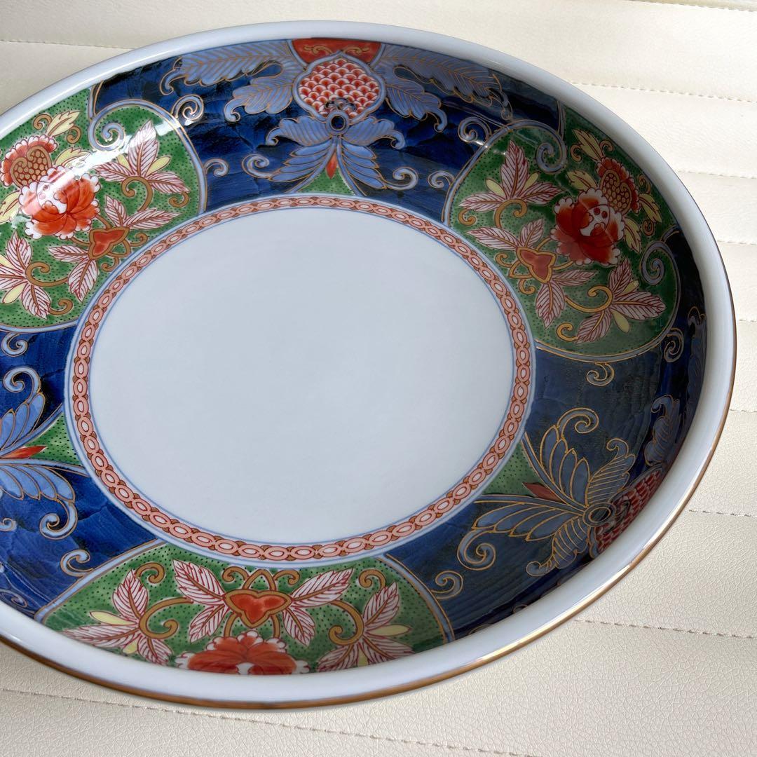 有田焼　其泉窯　金彩古伊万里　大鉢　大皿　盛鉢　金襴手　盛皿　色絵　賞美堂　牡丹