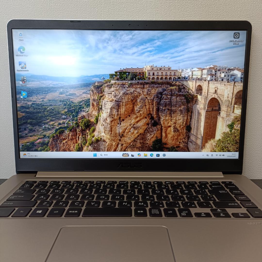 ノートPC i7 Windows11 SSD メモリ12GB ASUS Wifi