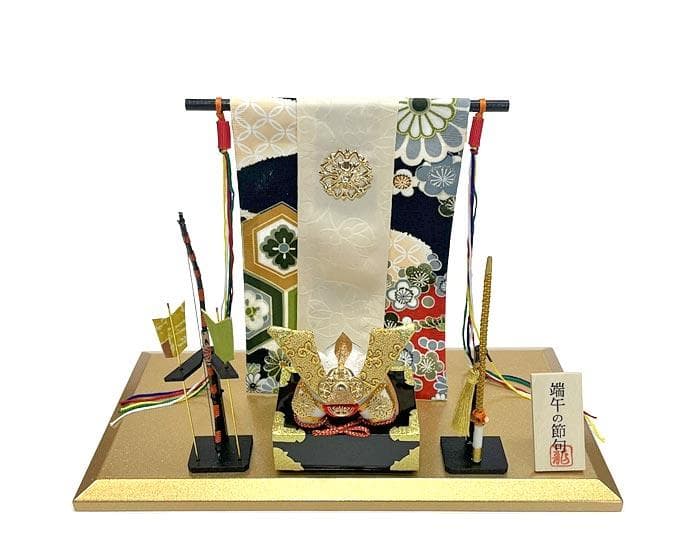 金色兜飾り（弓太刀付）　五月人形兜飾り　端午の節句卓上飾り リュウコドウ 龍虎堂