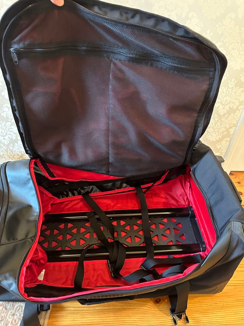 THE NORTH FACE ローリングサンダー 80L キャリーケース
