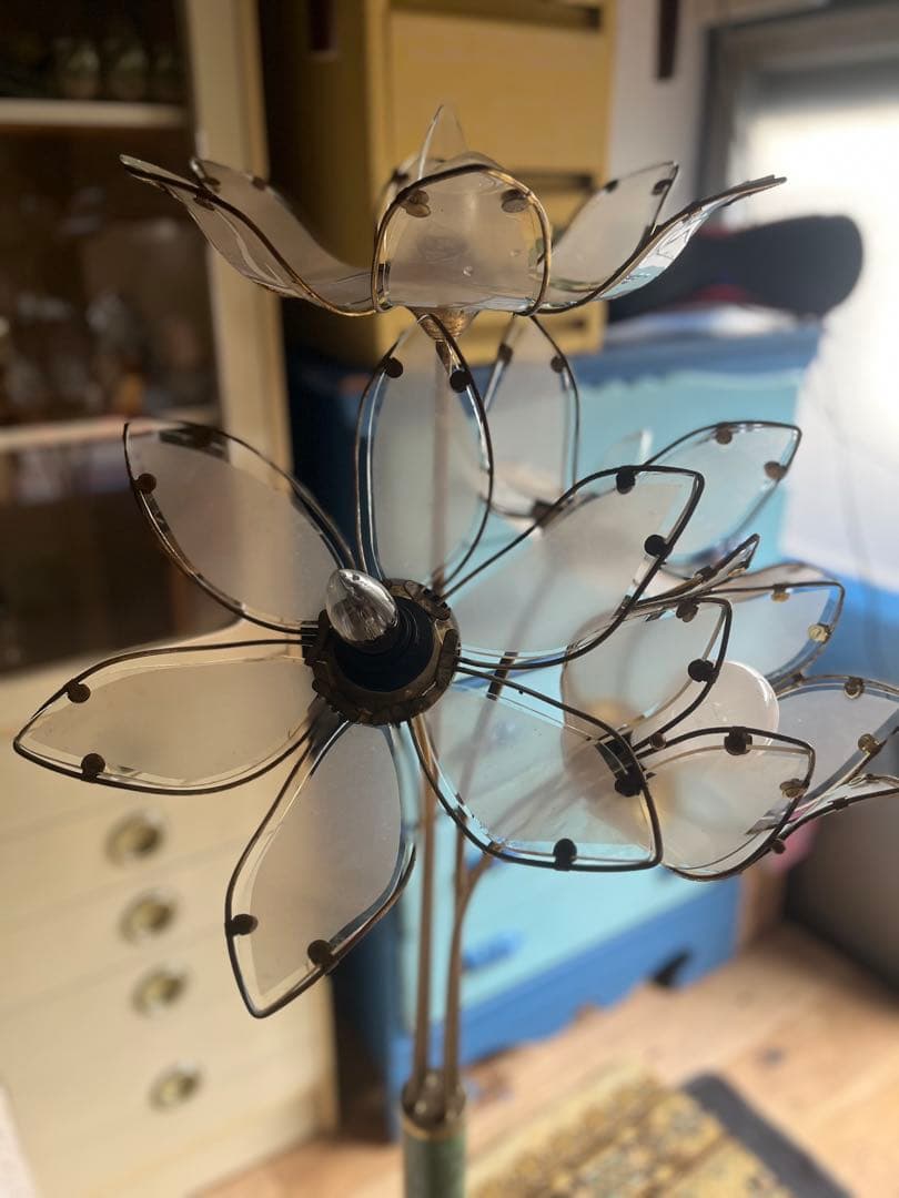 フロアスタンドライト インテリア 花型 アンティーク ランプ