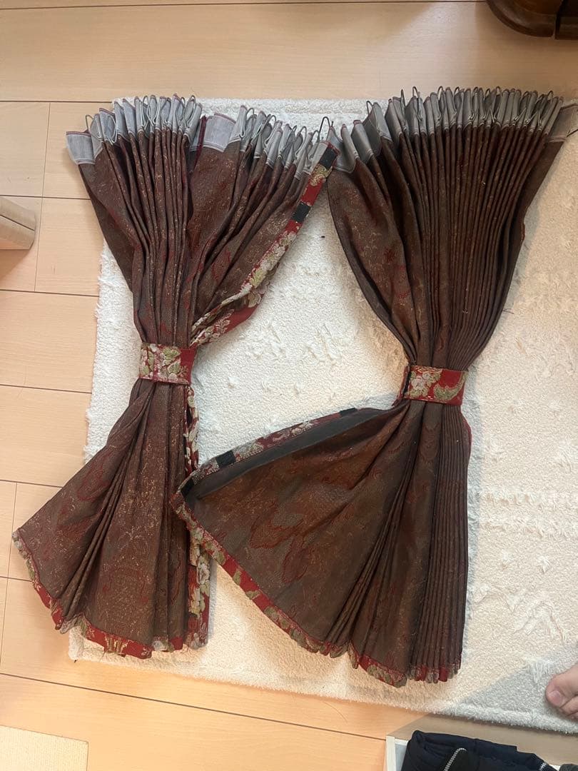 金華山 花籠 ワイン 仮眠カーテン