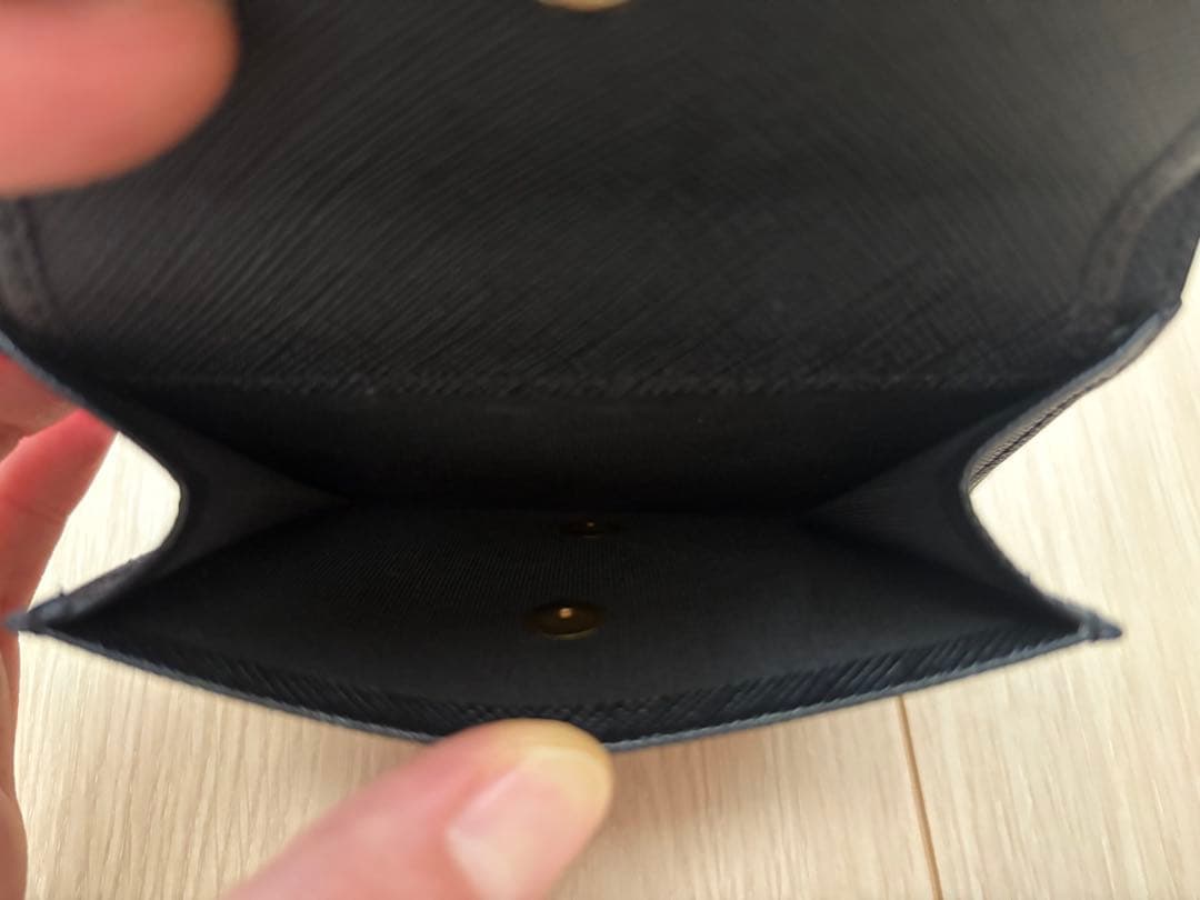 agnes b. ブラック 折り財布 二つ折り財布
