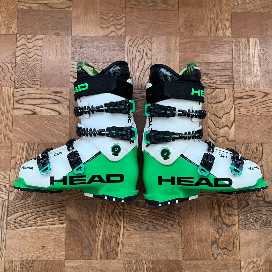 ヘッドスキーブーツ