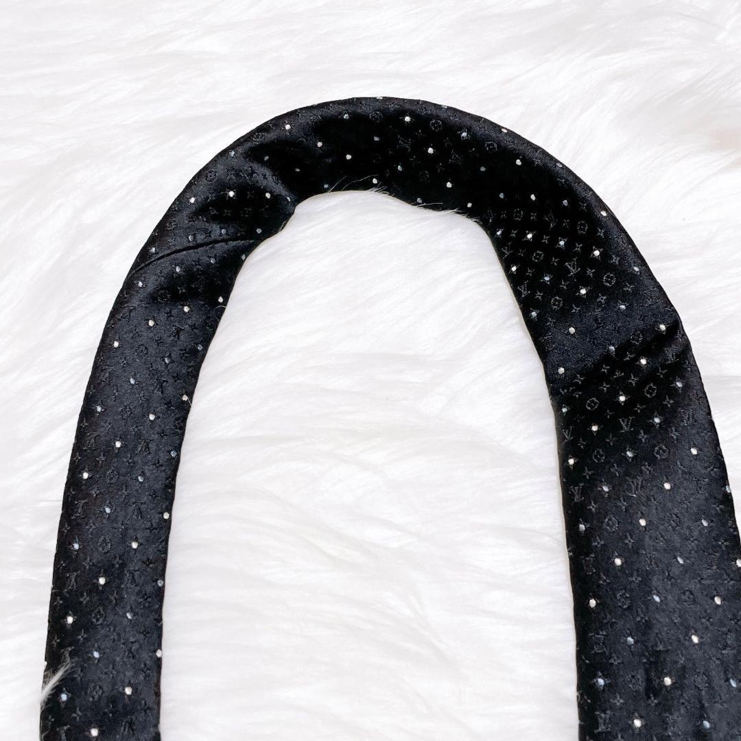 LOUIS VUITTON ブラック　ドット ネクタイ シルク　LVロゴ