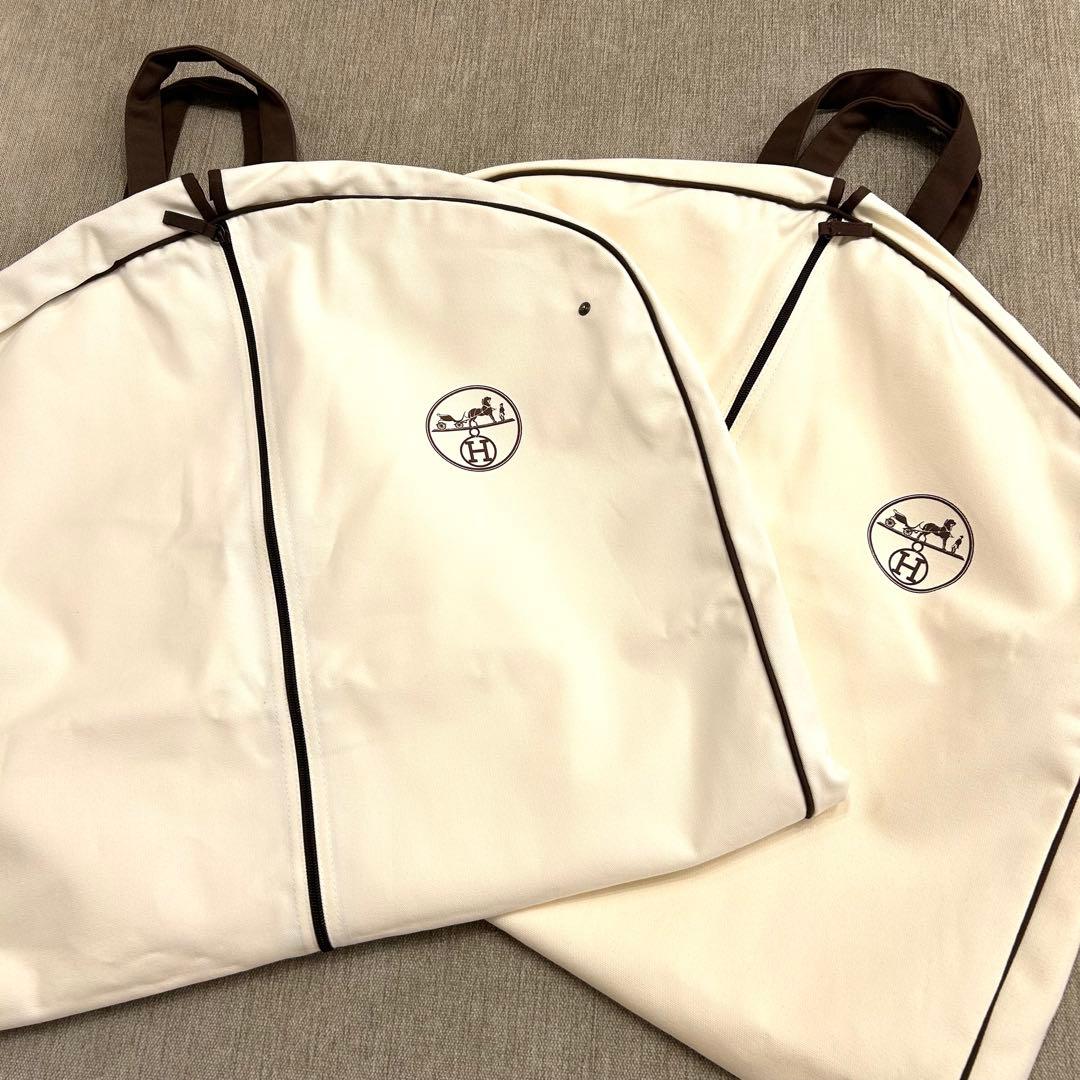荒井さま専用　エルメス 10点セット ハンガー8本 ガーメント2枚 洋服収納袋