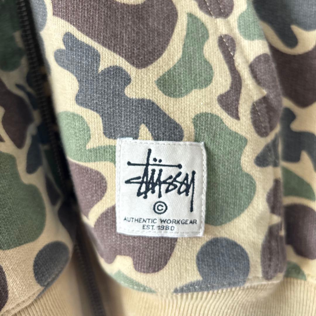 Stussyカモフラージュジップアップパーカー