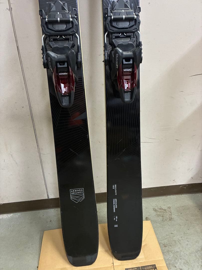 ARMADA アルマダ　DECLIVITY 102Ti (クライミングシール)