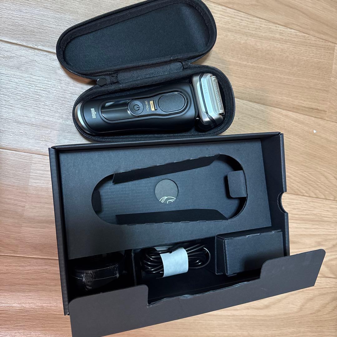 Braun シリーズ9 PRO+ メンズ電気シェーバー/展示品