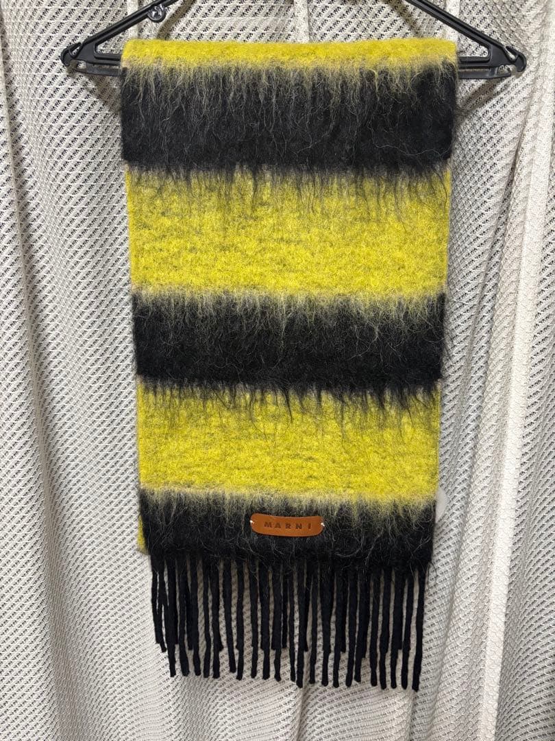 marni イエロー ブラック ボーダーマフラー