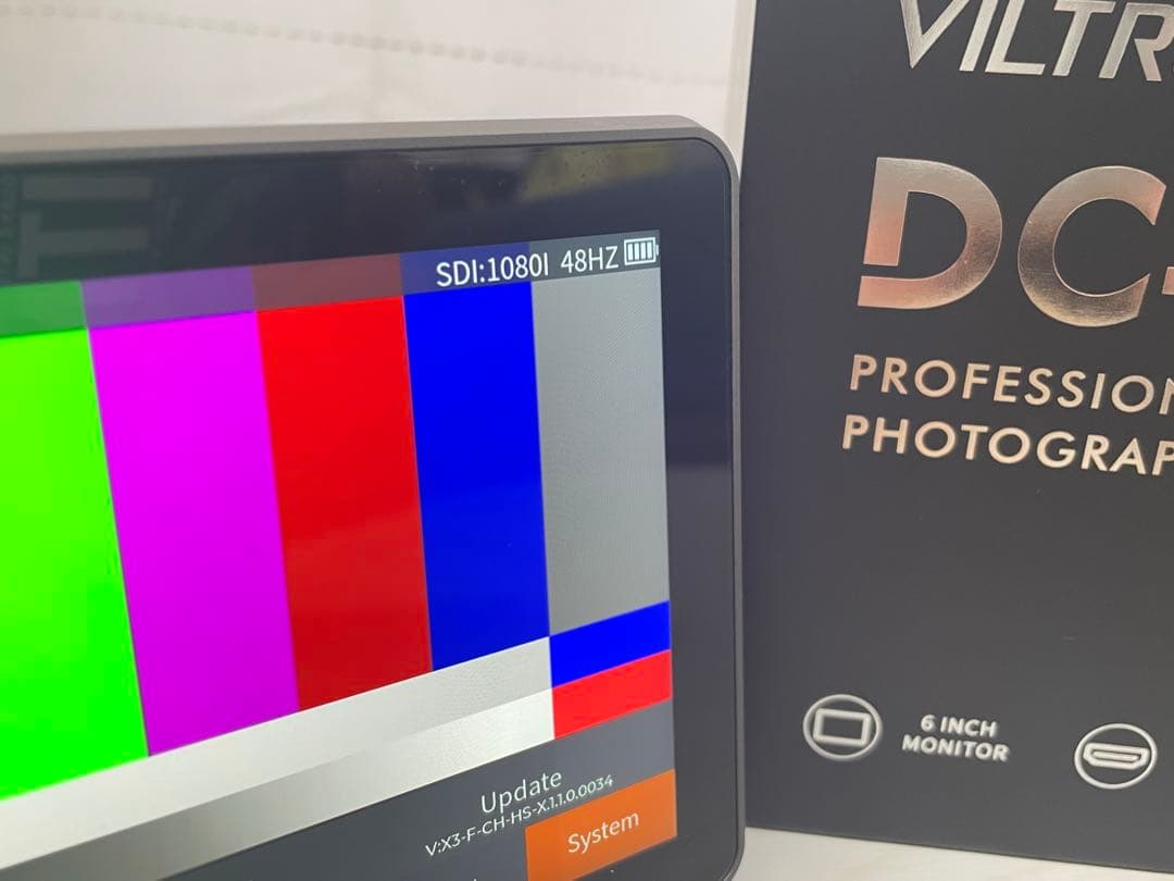 VILTROX DC-X3 6インチカメラモニター & 別売りバッテリー