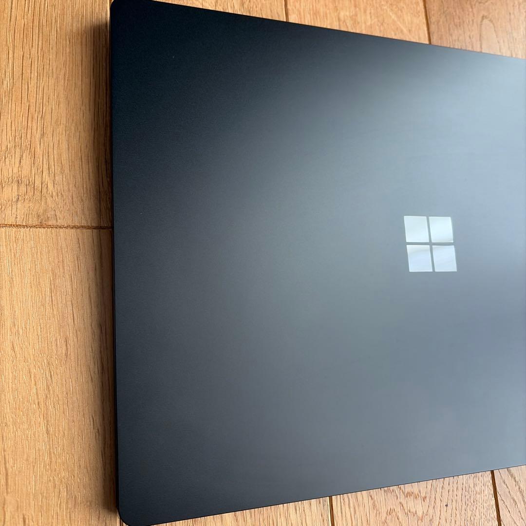 Surface Laptop 4 / i5 / 8GB / 即使用可　ノート