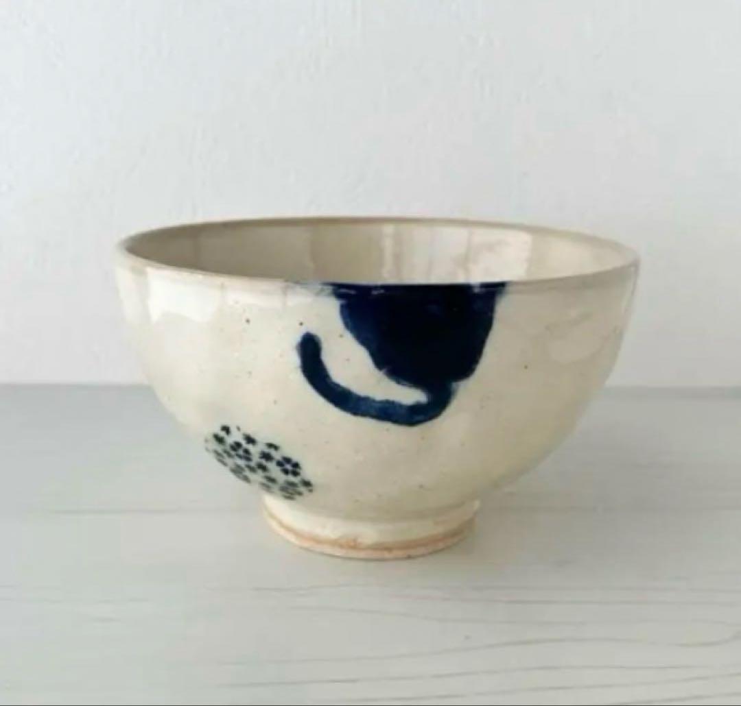 新品　美濃焼　猫にまり　茶碗　猫　ねこ　ネコ