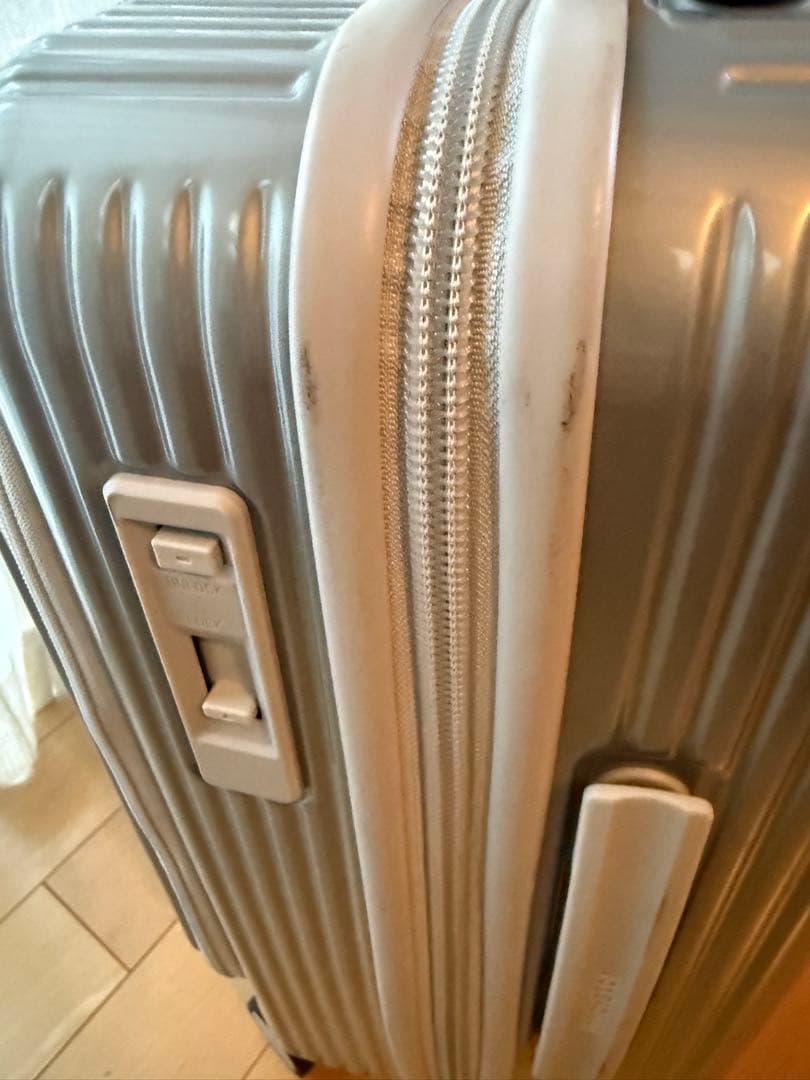 イノベーター　スーツケース　38L innovator50