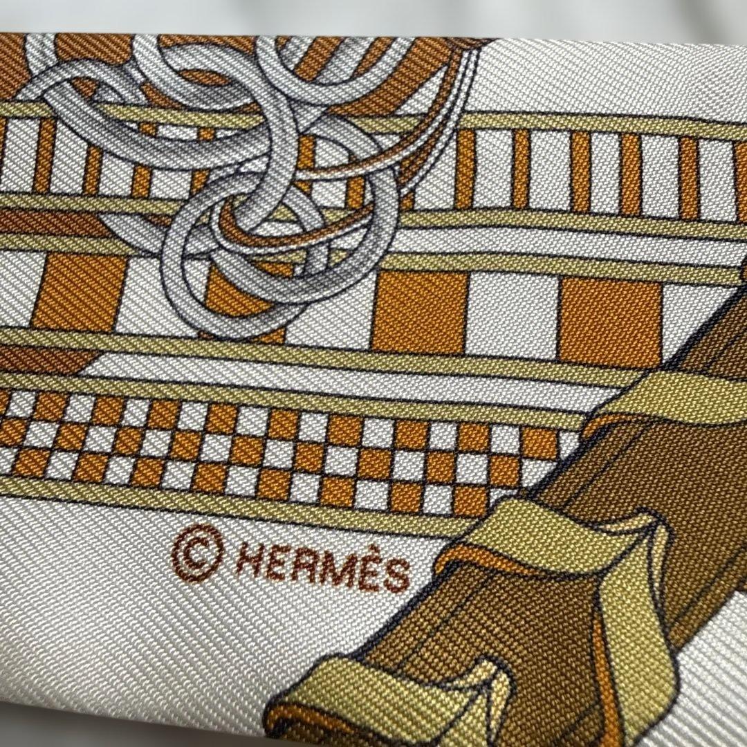 【箱付き】人気ブラウン✨エルメス　HERMES ツイリー　馬勒とチャーム