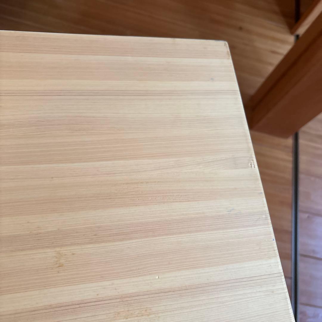 檜　無垢の木の机　訳あり