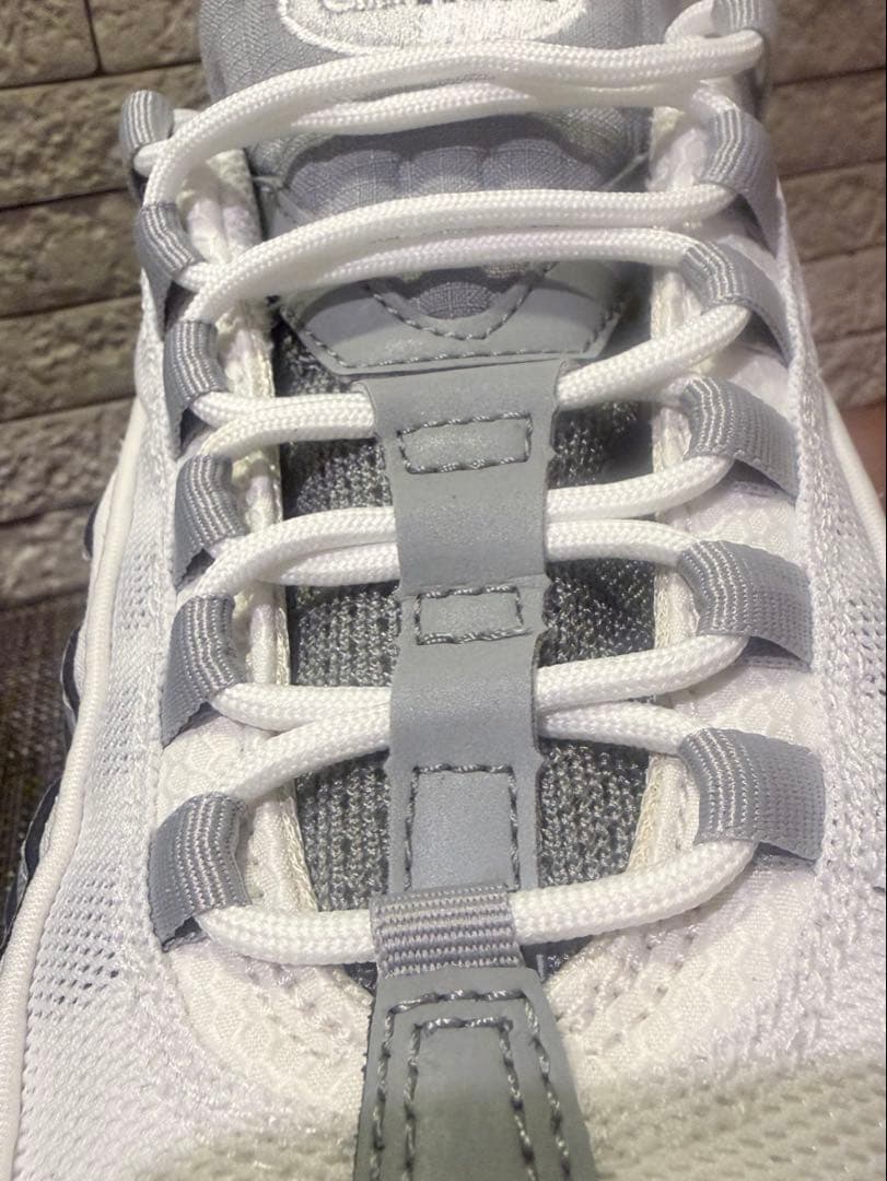 【公式購入】NIKE エア マックス 95 エッセンシャル26.0cm