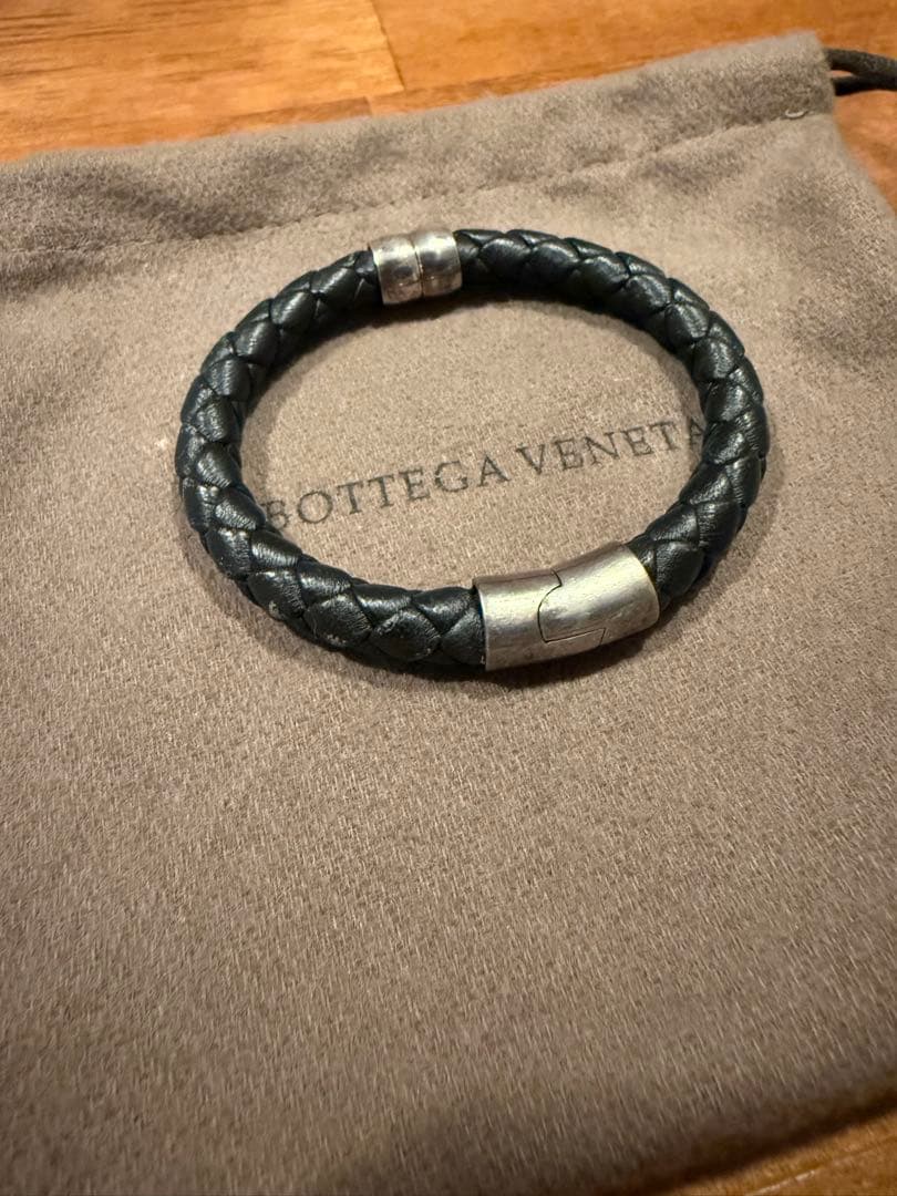 BOTTEGA VENETA イントレチャート　ブレスレット