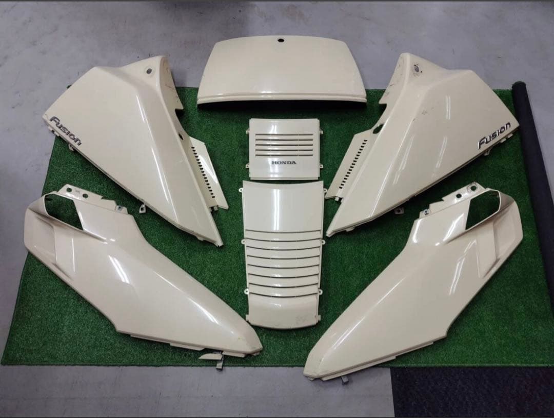 ホンダ フュージョン Ｘ MF02 純正 アッパー カウル７点セット ベージュ