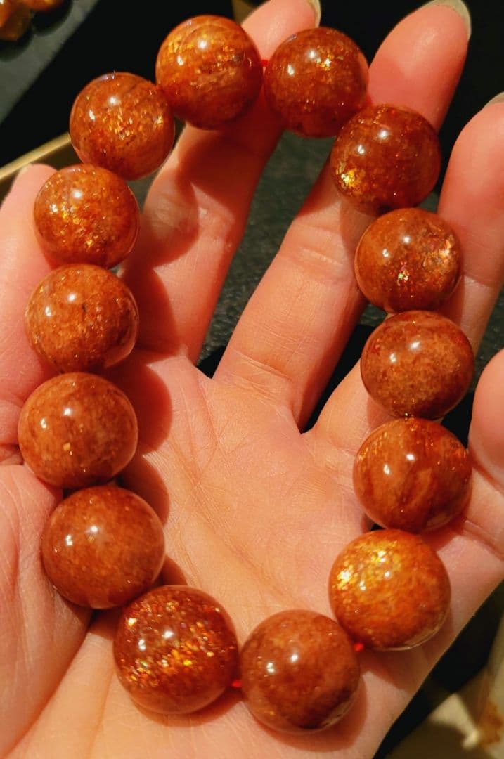 ！真紅な太陽の石！！サンストーンブレスレット　レア大玉　16㎜玉