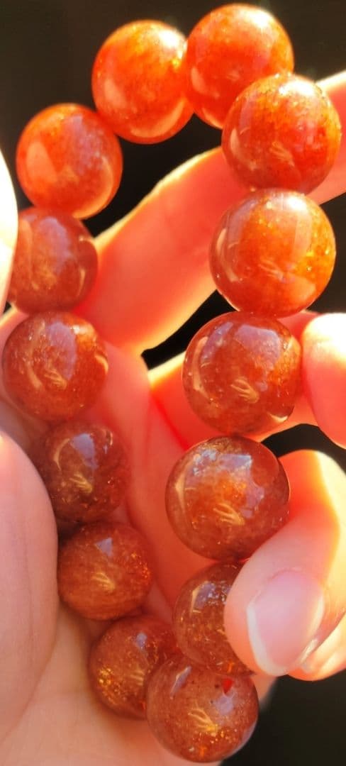！真紅な太陽の石！！サンストーンブレスレット　レア大玉　16㎜玉