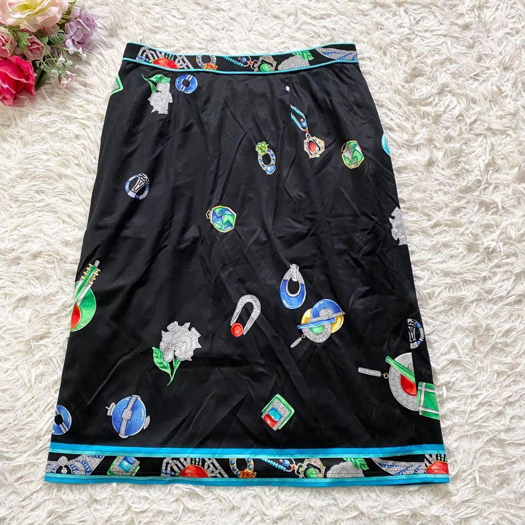 極美品■レオナール　総柄　セットアップ　ジュエリー柄　綿100％　M