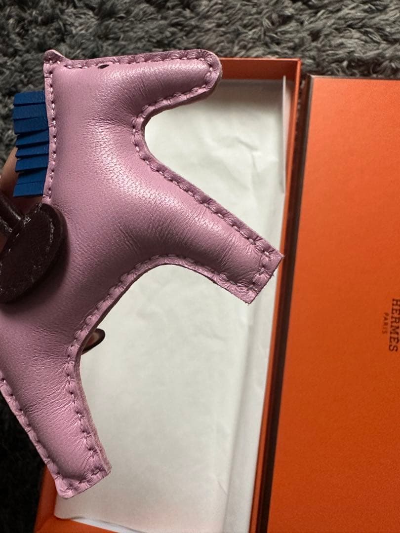 新品未使用【Hermes】ロデオ チャーム PM