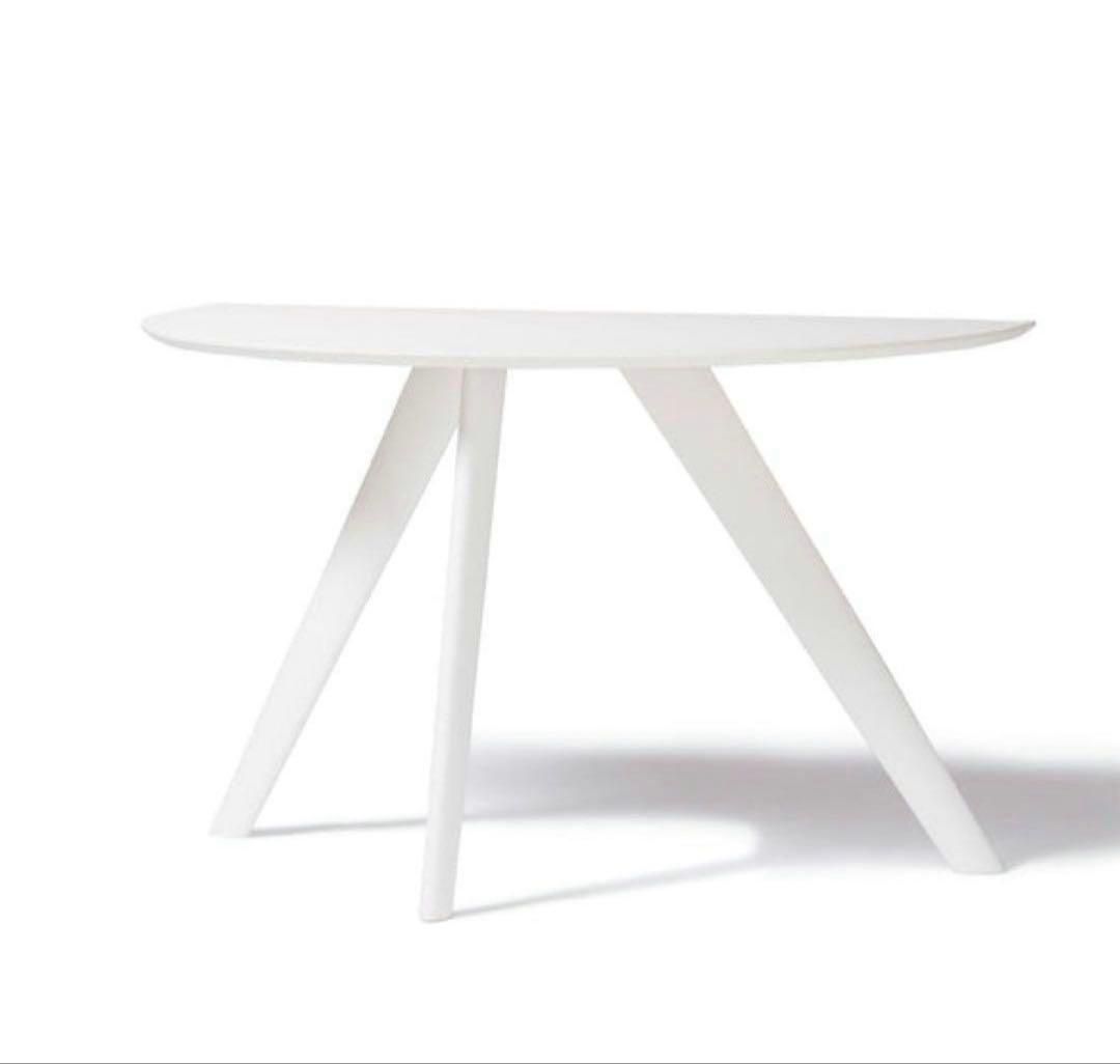 フランフラン　ダイニングテーブル　エルヴェダイニングテーブル