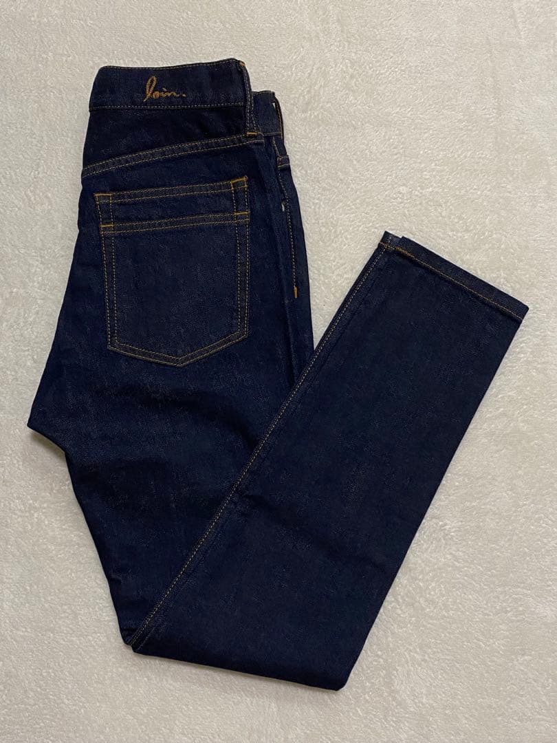 【新品未使用】 ロワン　loin. スリムデニムパンツ　井川遥