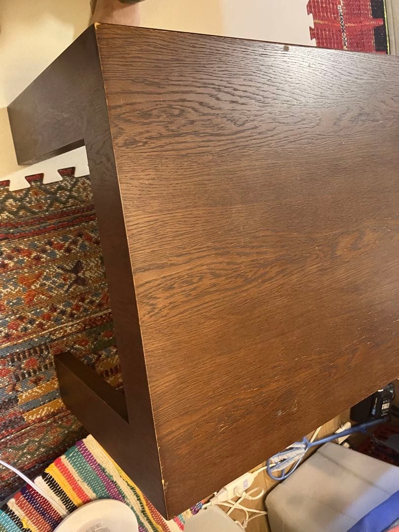 ダークブラウン木製テーブル　カリモク