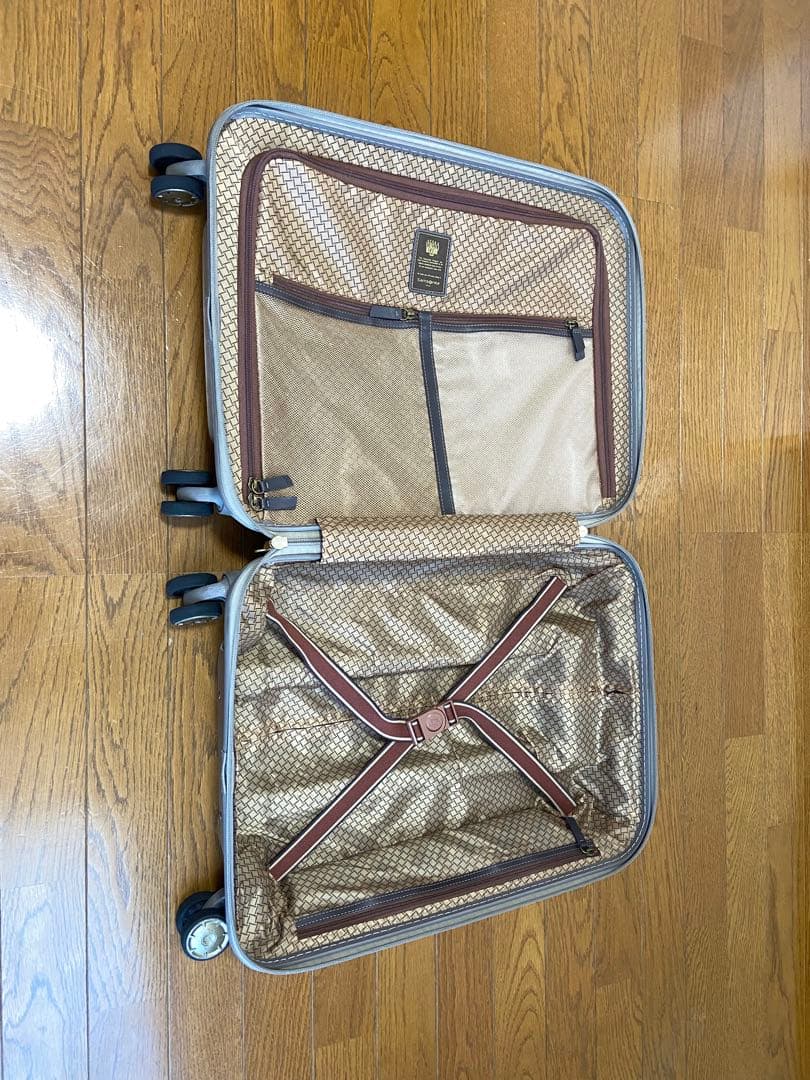 サムソナイト 高級シリーズ BlackLabel リッチモンド　機内持ち込み