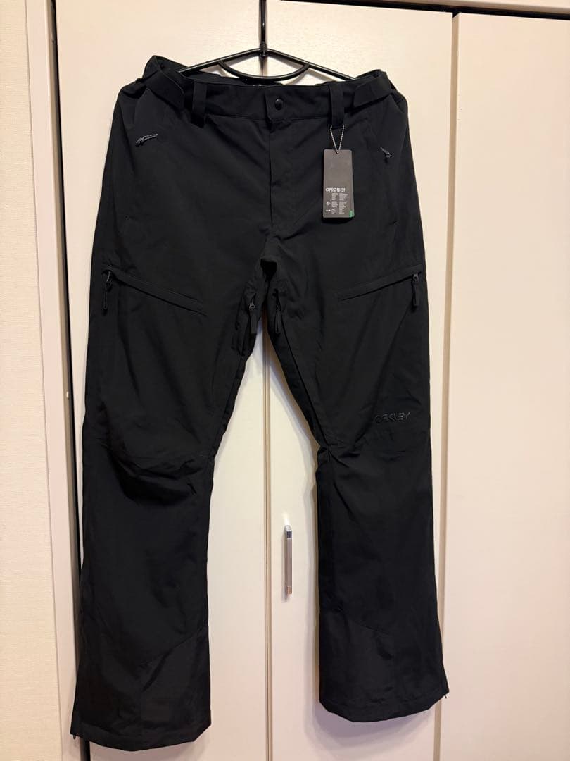 さとしOAKLEY オークリーブラック AXIS INSULATED