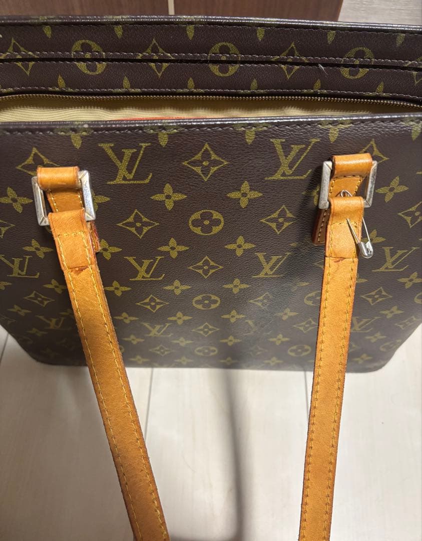 Louis Vuitton モノグラム カバ・メゾ トートバッグ