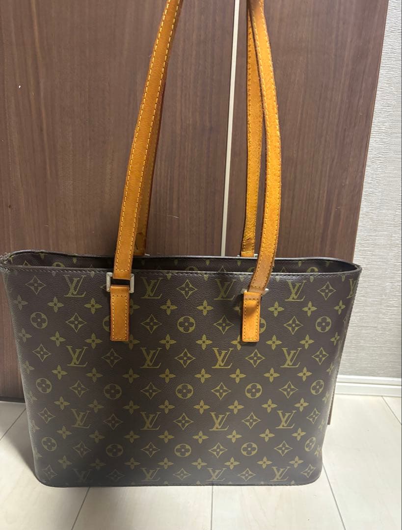 Louis Vuitton モノグラム カバ・メゾ トートバッグ