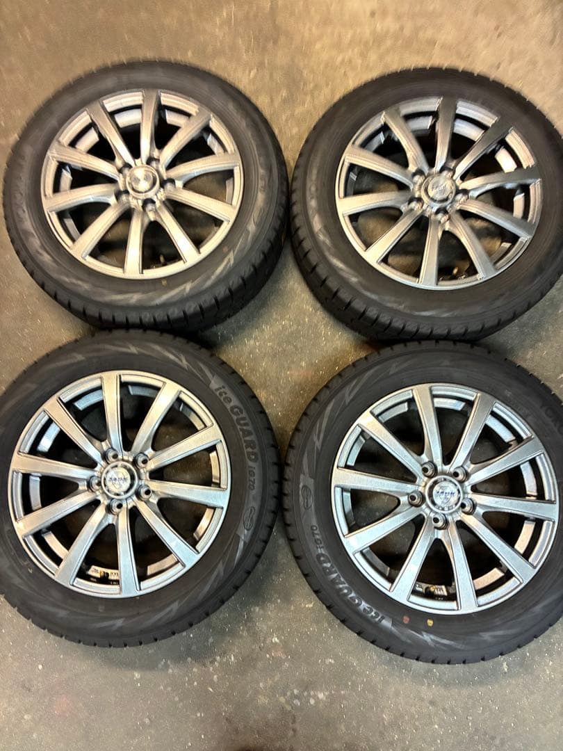 旧シエンタに❗️185/60R15スタッドレスセット❗️