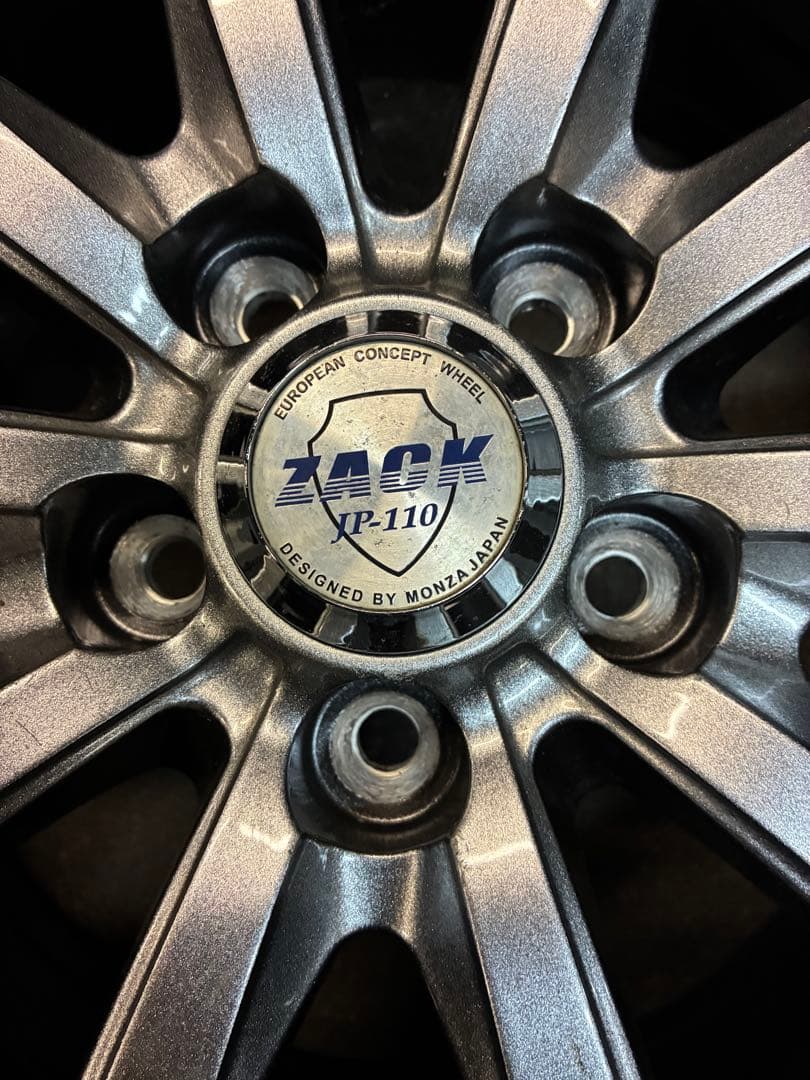 旧シエンタに❗️185/60R15スタッドレスセット❗️