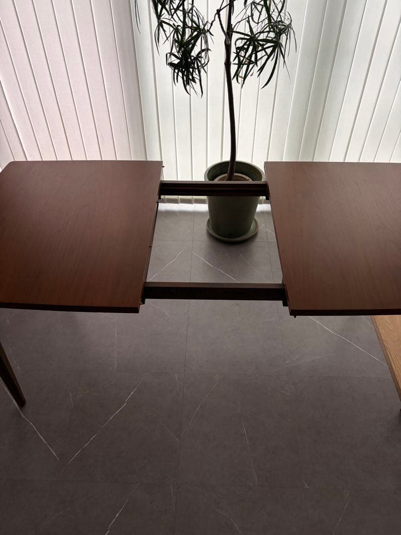 ダイニングテーブル ACME FURNITURE / BROOKS DINING TABLE