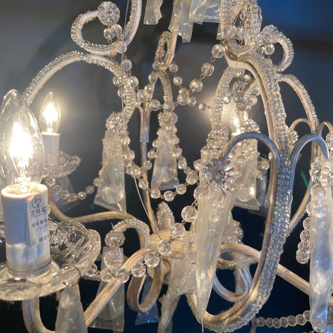 新品未使用　シャンデリア　アンティーク　ヴィンテージ　ゴールド　ホワイト