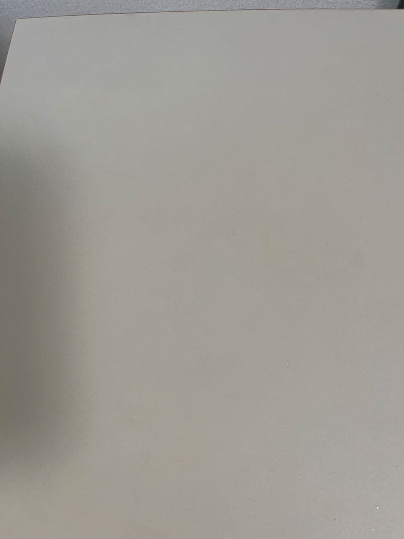 KANademono カナデモノ　スクエアカフェテーブル ホワイト リノリウム