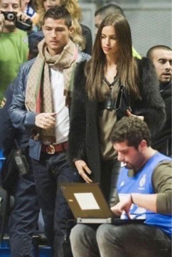 新品✨GUCCIシェリーラインマフラー✨箱紙袋セット❗️グッチマフラー