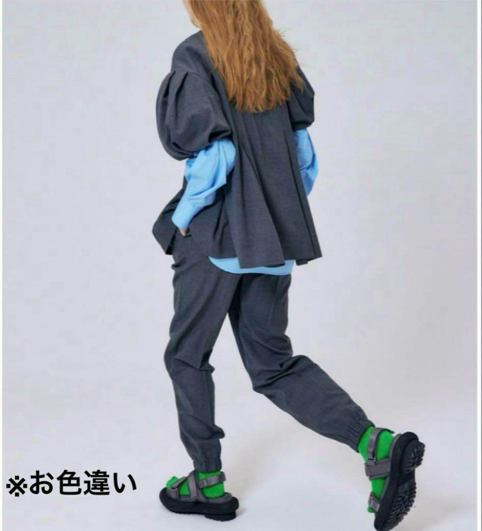 ASAP エンフォルド アシンメトリー ボリュームスリーブ ブラウス